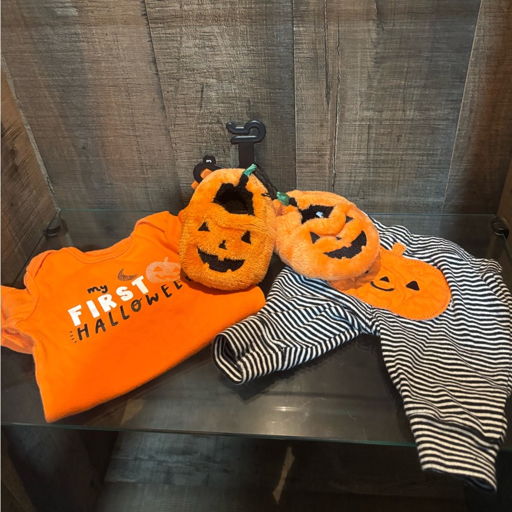 Holiday outfits for infant girl 0-3 months - Picture 2 of 10